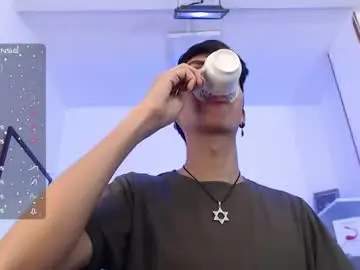 Chaturbate Best live sex cam show of david_925_