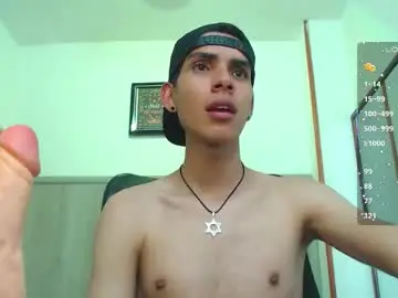 Chaturbate Sex Cam of david_925_