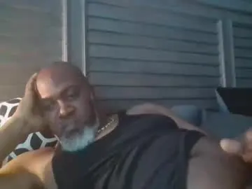 Chaturbate Live Sex Cam of dontrey73