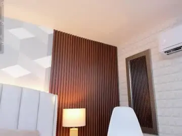 julietasantos__ from chaturbate