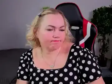 Chaturbate Watch Live Sex Cams of karina_xtime