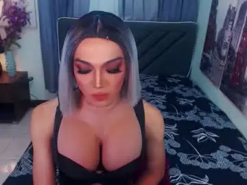 Chaturbate Live Sex Cam of midnightscentxx