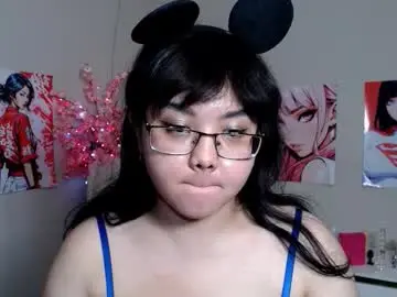 Chaturbate Watch Live Sex Cams of moertomlly