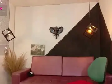 Chaturbate Live Sex Cam of perla_campbell