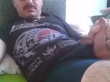 Chaturbate Free Porn Cam of uncutgems818