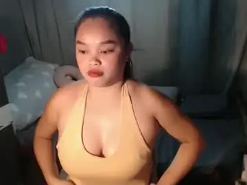 Chaturbate Live Sex Cam of alluring_bobbies