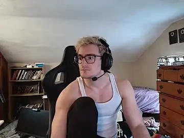 iamtommyparker from chaturbate