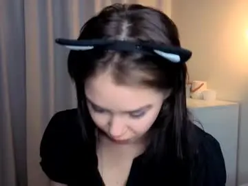 Chaturbate Live Sex Cam of slyshypie