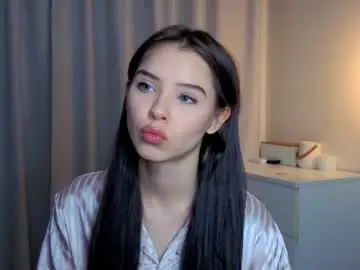 Chaturbate Free Live Porn of slyshypie