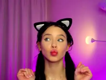 Chaturbate Best live sex cam show of slyshypie