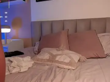 gigi_strawberry from chaturbate