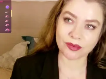 Chaturbate Live Sex Cam of petersemily