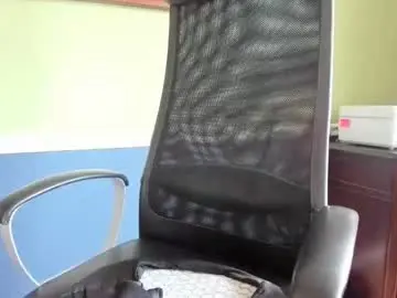 Chaturbate Adult Webcam of poundinmycock4u