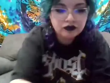 scarletttdesires from chaturbate