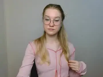 Chaturbate Sex Chat of abbymoore__