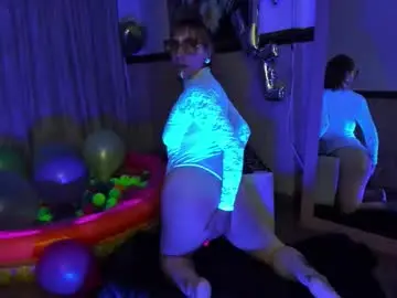 Chaturbate Free Porn Cam of aliciawithe