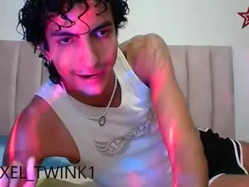 Chaturbate Live Sex of axellatino_