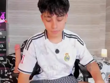 Chaturbate Sex Cam of cutenaked_