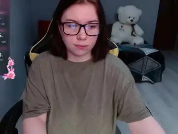 emily_amorre from chaturbate