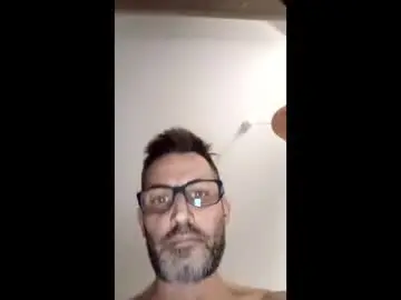 Chaturbate Best live sex cam show of robertogonzalezpolonio560