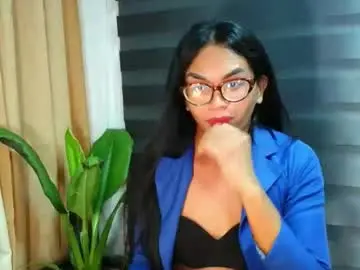 Chaturbate Live Sex Cam of _karie_