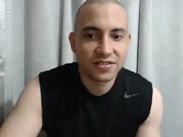 Chaturbate Free Porn Cam of armando_2002