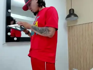 Chaturbate Free Porn Cam of steiner_01