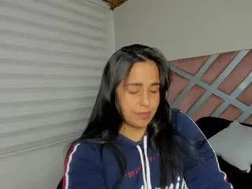 Chaturbate Live Sex Cam of _adahara_queen_