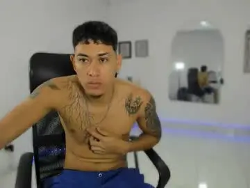 Chaturbate Sex Cam of carlitosex09