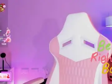 Chaturbate Live Sex Cam of lexy_bran