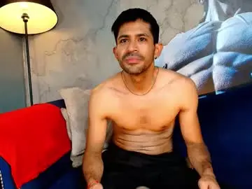 Chaturbate Live Sex of tonycosta_