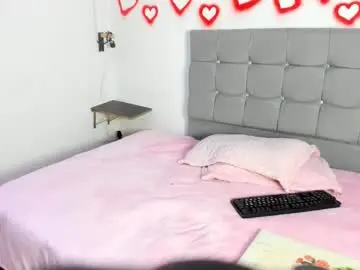 zafira_n_zyo from chaturbate