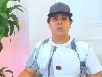 Chaturbate Adult Webcams of bennett_alejoo