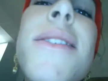 claralafontaine from chaturbate