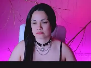 Chaturbate Live Sex Cam of karolina_robinson