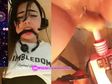 Chaturbate Live Sex Cam of lauriss_