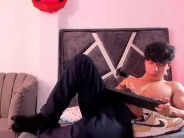 Chaturbate Free Porn Cam of liam_saint