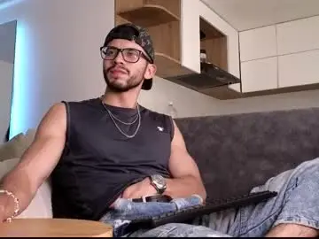 Chaturbate Best Webcam of phantom_bigger1