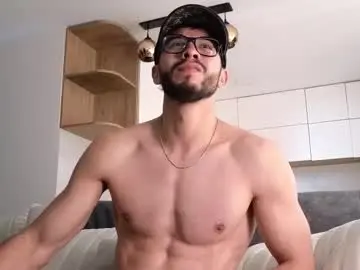 Chaturbate Private Sex Chat of phantom_bigger1