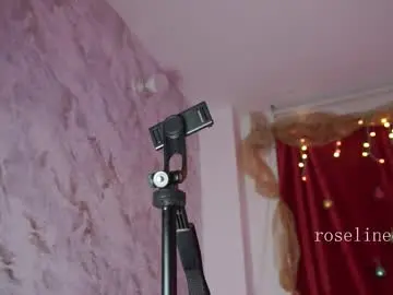 roselinedior from chaturbate