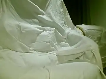 Chaturbate Live Porn of royalcum67