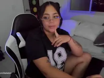 Chaturbate Live Sex Cam of takaragr