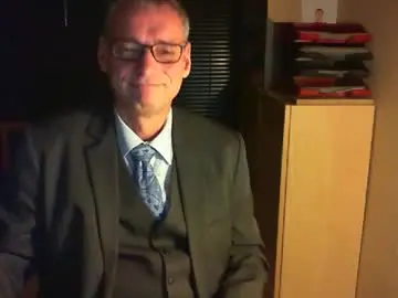 Chaturbate Free Porn Cam of wetsuitedman