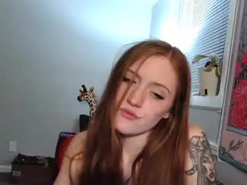 Chaturbate Watch Live Sex Cams of yellowpony121212