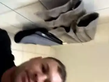 Chaturbate Free Live Porn of armyskater32