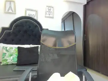 Chaturbate Private Sex Chat of maxxicruz