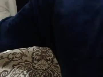 Chaturbate Live Sex Cam of pussyhunterpt