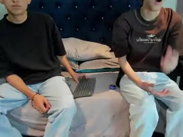 Chaturbate Private Sex Chat of 3guy3