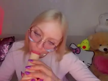 alinaocean from chaturbate