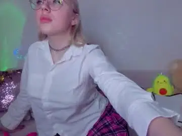 Chaturbate Live Sex Cam of alinaocean